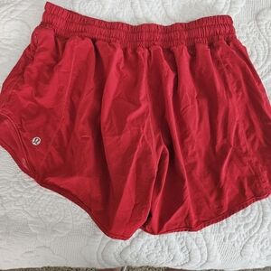 Lululemon Athletica Red Athletic Shorts Lightweight Quick-Dry